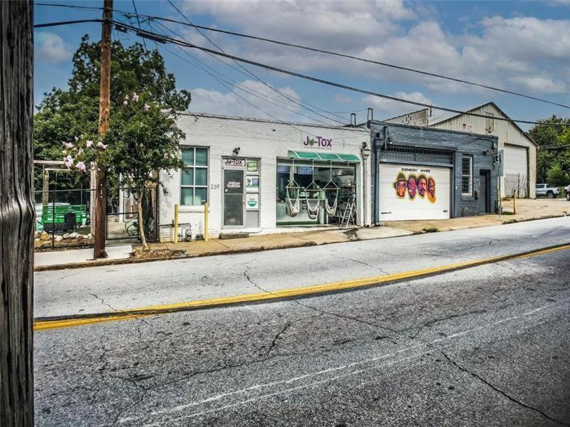 Trendy Castleberry Hill Condo- Walk To Mercedes Benz/ All Downtown Attractions 亚特兰大 外观 照片